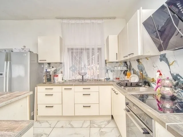 Eladó ház Budapest XIX. kerület, Kispest 190 nm