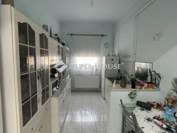 Eladó ház Budapest XVIII. kerület, Rendessytelep 194 nm
