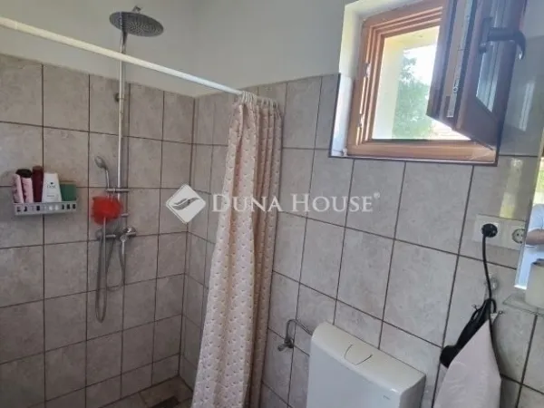 Eladó ház Úri 86 nm