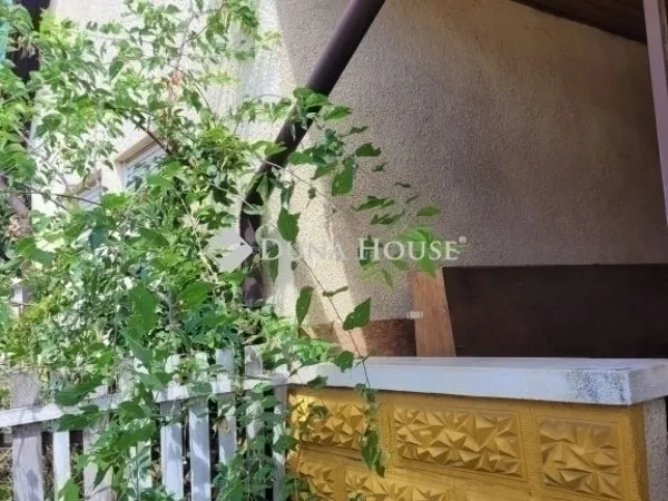 Eladó ház Vecsés 75 nm