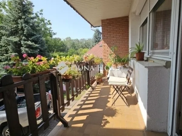 Eladó ház Budapest XVI. kerület 182 nm