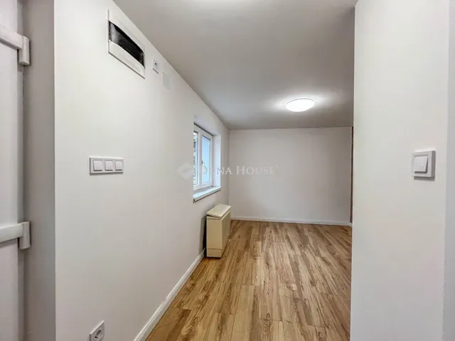 Eladó lakás Budapest XX. kerület, Pesterzsébet 17 nm