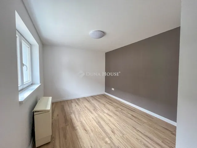 Eladó lakás Budapest XX. kerület, Pesterzsébet 17 nm