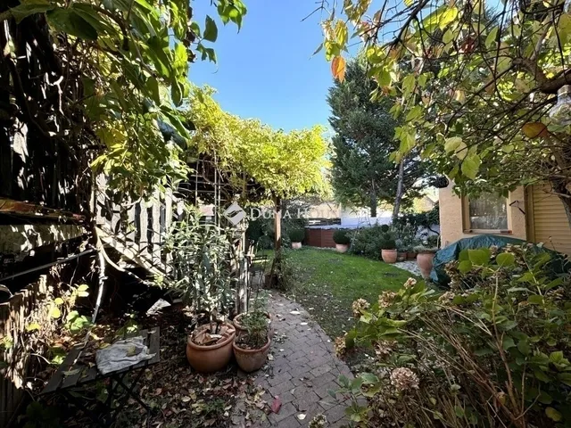 Eladó ház Budapest XVIII. kerület 510 nm