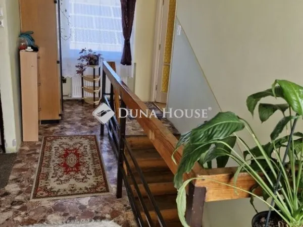 Eladó ház Budapest XIX. kerület, Kispest 230 nm