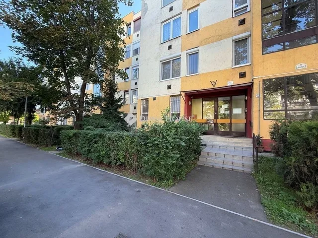 Eladó lakás Budapest X. kerület, Óhegy 36 nm