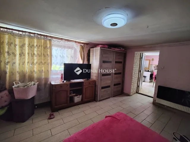 Eladó ház Vácrátót 80 nm