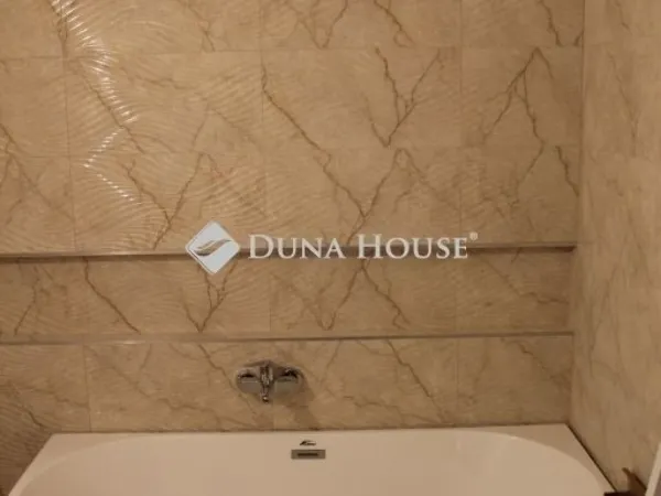 Eladó lakás Budapest XIV. kerület 73 nm