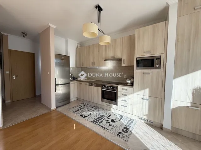 Eladó lakás Budapest X. kerület 71 nm