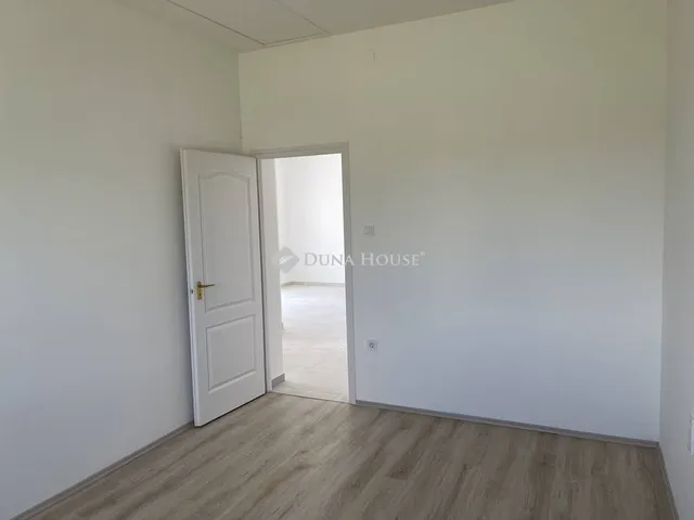 Eladó ház Inárcs 94 nm