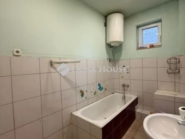 Eladó ház Monor 155 nm