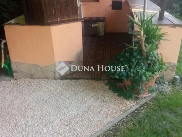 Eladó ház Monor 134 nm