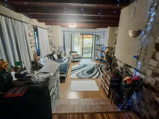 Eladó ház Monor 134 nm