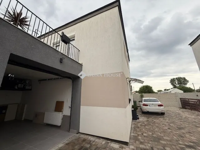 Eladó ház Vecsés 96 nm