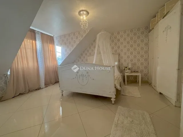 Eladó ház Budapest XIX. kerület, Kispest 200 nm