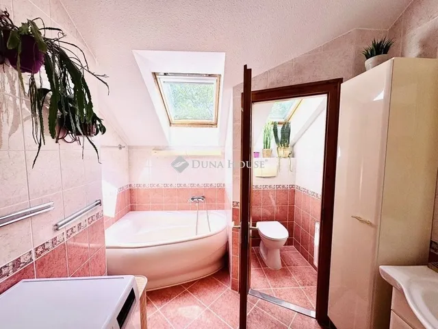 Eladó lakás Budapest XVIII. kerület 90 nm