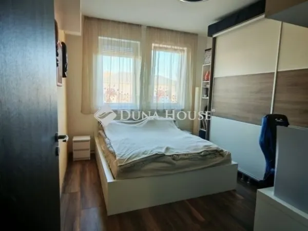 Eladó lakás Halásztelek 96 nm