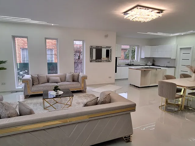 Eladó ház Budakalász 171 nm