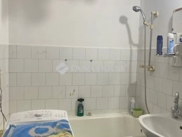 Eladó lakás Budapest XVIII. kerület, Havanna lakótelep 35 nm