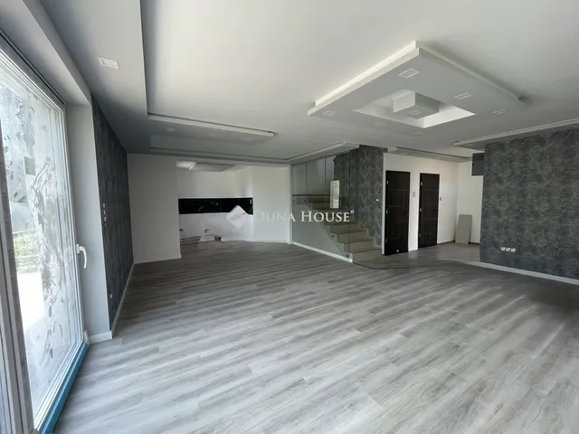 Eladó ház Vecsés 163 nm