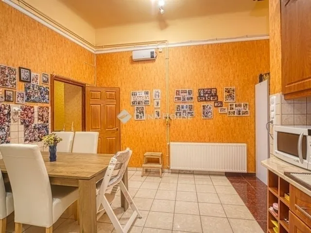 Eladó lakás Budapest VIII. kerület, Józsefváros 86 nm