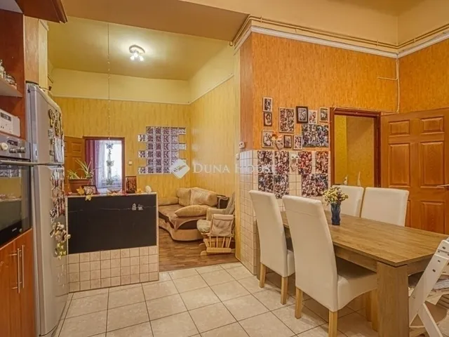 Eladó lakás Budapest VIII. kerület, Józsefváros 86 nm