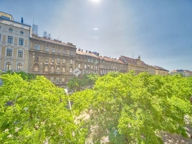 Eladó lakás Budapest VIII. kerület, Palotanegyed 107 nm