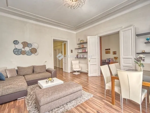 Eladó lakás Budapest VIII. kerület, Palotanegyed 107 nm