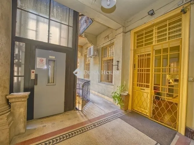 Eladó lakás Budapest VIII. kerület, Palotanegyed 107 nm