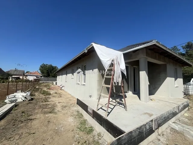 Eladó ház Kakucs 95 nm