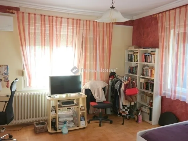 Eladó ház Budapest XX. kerület 230 nm