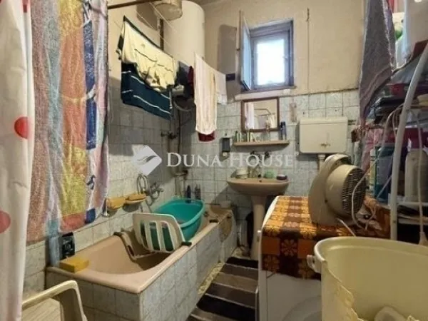 Eladó ház Monor 155 nm