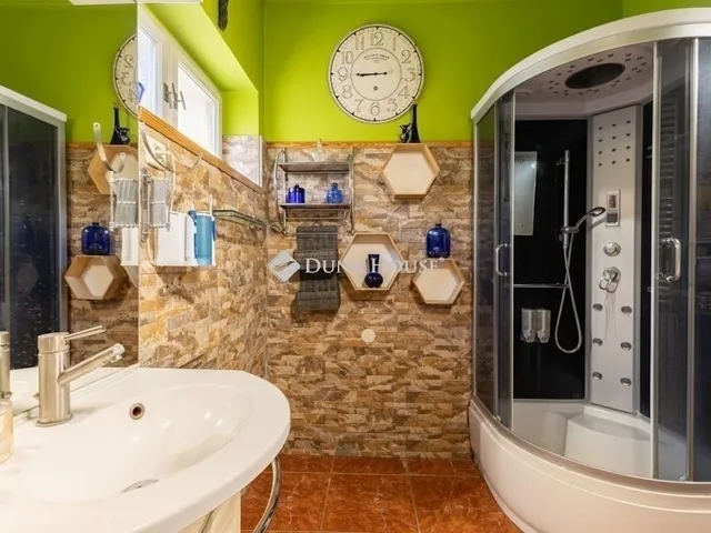 Eladó ház Budapest XVIII. kerület 117 nm