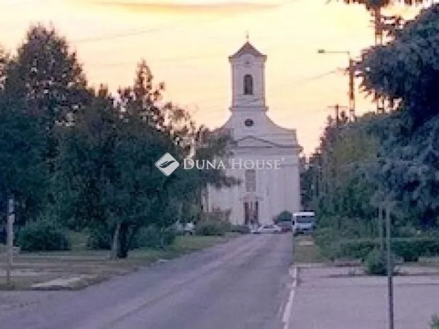 Eladó ház Kóka 101 nm