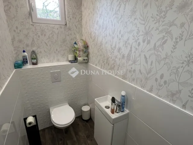 Eladó ház Halásztelek 140 nm