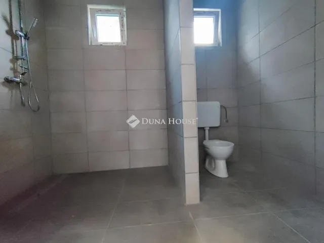 Eladó ház Monor 201 nm