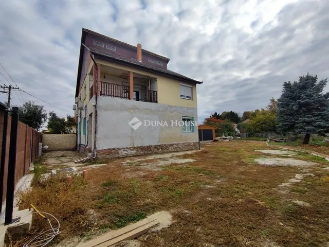 Eladó ház Monor 201 nm