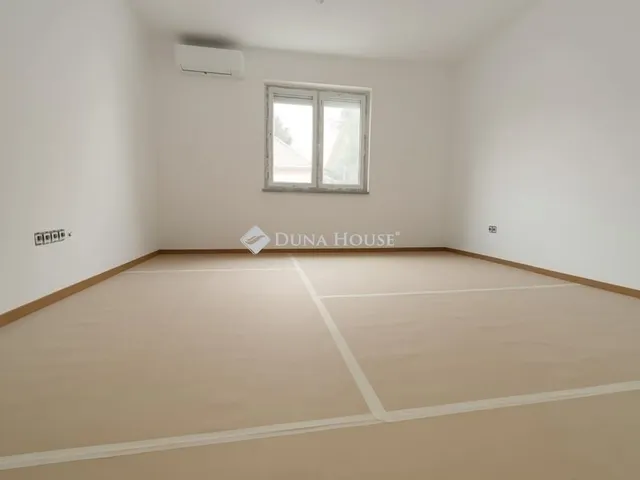 Eladó ház Monor 201 nm