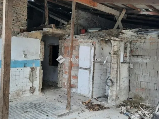 Eladó telek Budapest X. kerület 531 nm