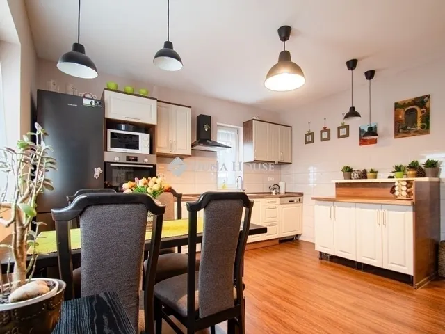 Eladó ház Budapest XVIII. kerület 80 nm