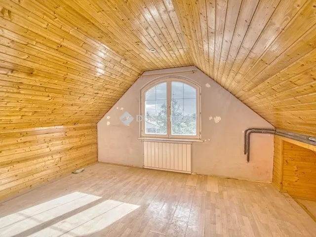 Eladó ház Budapest XVIII. kerület 386 nm