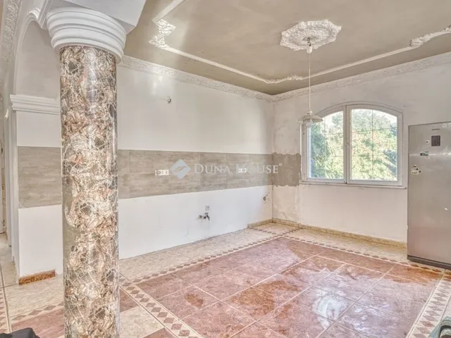 Eladó ház Budapest XVIII. kerület 386 nm