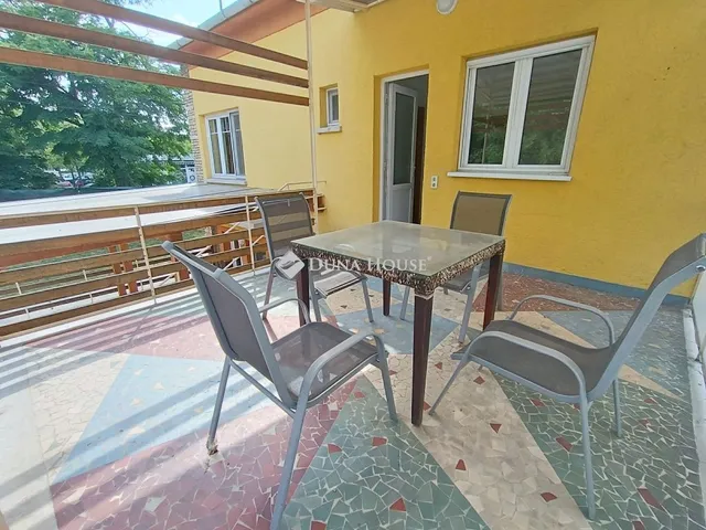 Eladó ház Budapest X. kerület 198 nm