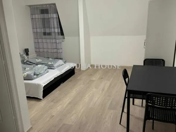 Eladó ház Enying 987 nm