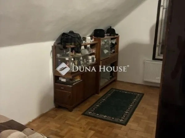 Eladó ház Budapest XVIII. kerület 213 nm