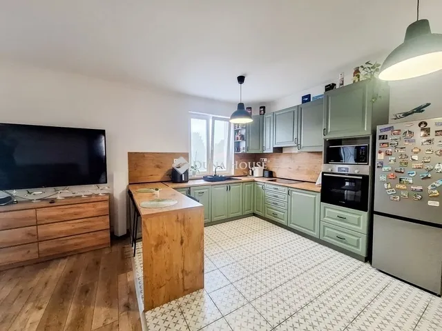 Eladó lakás Monor 87 nm