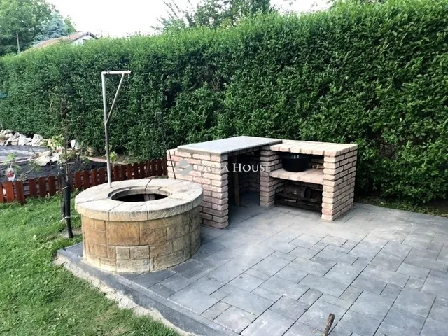 Eladó ház Halásztelek 262 nm