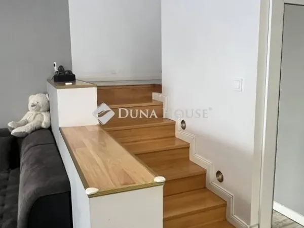 Eladó ház Halásztelek 262 nm