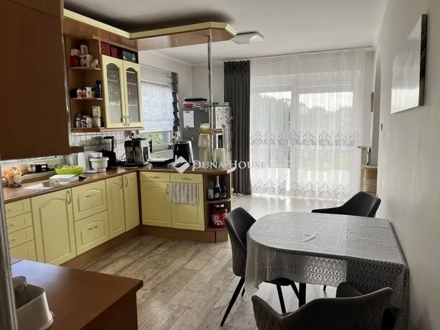 Eladó ház Halásztelek 262 nm