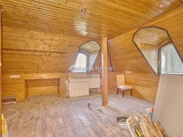 Eladó ház Budapest XVIII. kerület 386 nm